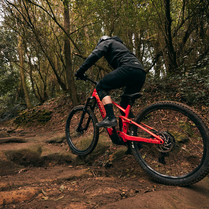 Giant Introduces the 2023 Stance E+, a versatile new E-MTB that's at home on a wide variety of Off-Road terrain